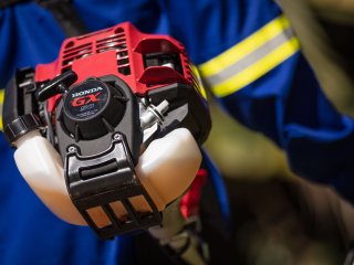 Roçadeira Honda UMK450